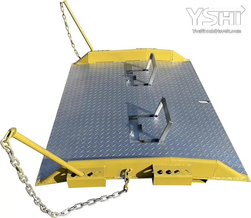 Steel Dock Loading Board With Handles - 15 000 Lbs Capacity (72’’ X 72’’ 11’’)